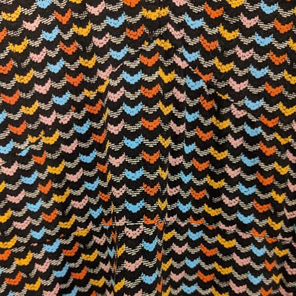 Multi-colored V neck dress - Picture 3 of 3